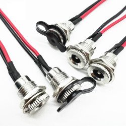 Jack DC 5.5*2.1mm cái kim loại kèm dây